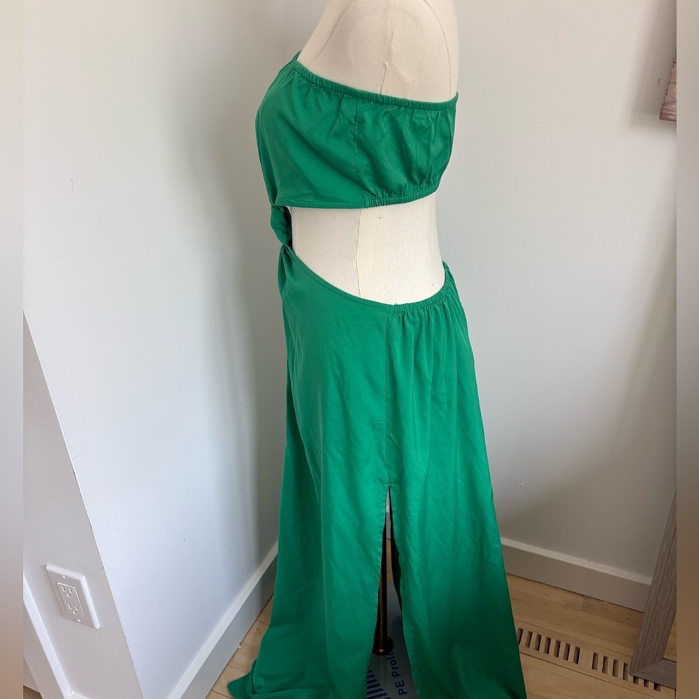 ASOS Green Ruched Cut Out Halter Gown - Picture 4 of 7